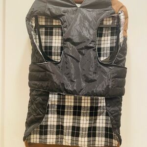 Eddie Bauer Dog Pet Jacket XL Buffalo Plaid Black/White